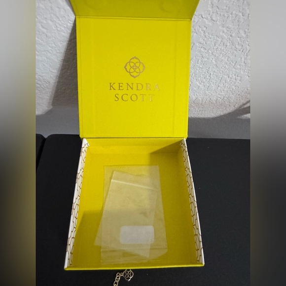 Kendra Scott Elisa Multistrand Gold Layered Necklace - Picture 6 of 11